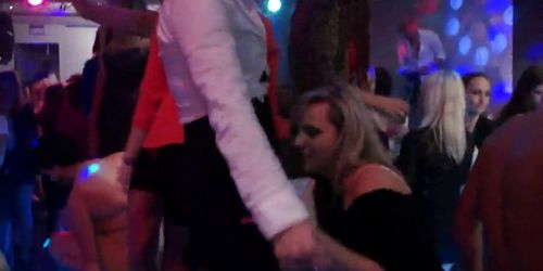 Cfnm slutty teens love cock