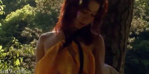 Opening pussy lips outdoors - video 5