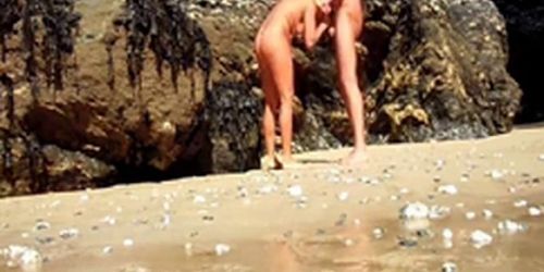 Lisa and Sparrow fucking at the public beach