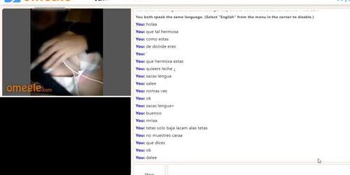 Flash de Adolescente de Omegle Enseñandome Tetas