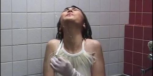 Bathtib pissing on clothed slut