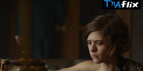 Liv Lisa Fries Breasts Scene  in Babylon Berlin