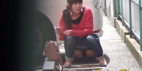 PISS JAPAN TV - Japanese babe watersports peeing