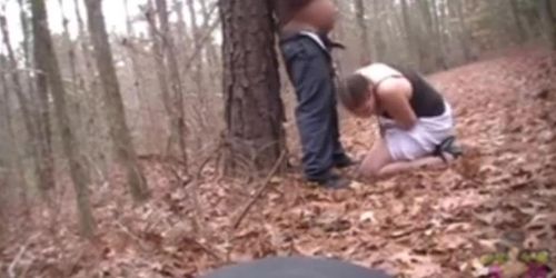 Deepthroat in Woods