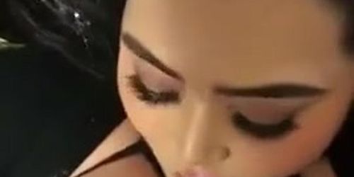 Chubby short Latina