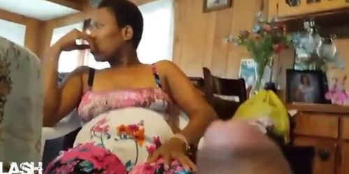 Dude Cums In Front Of His Mom