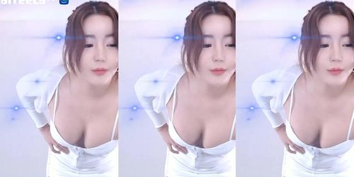 BJ ????? (Goeun) Laysha (Blacpink How you like that)