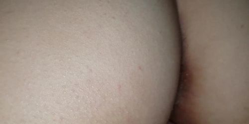 Sleeping little sis gets a secret cumshot - Tnaflix.com