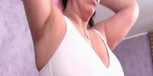 BBW granny gives her big tits and plump pussy a workout