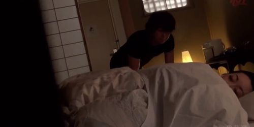 Japanese Mother And Sister Sneaky Room - Linkfull: Http://Q.Gs/Eokx1