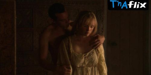 Slaine Kelly Breasts Scene  in The Tudors