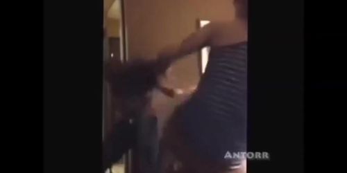 Fight two womens vs one man apartment