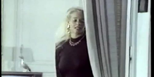Les Lesbos de Paris - 1985 (Film complet)