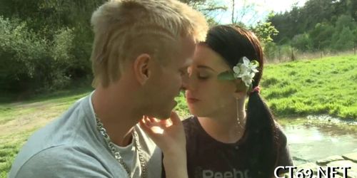 Lady wants to make out - video 37
