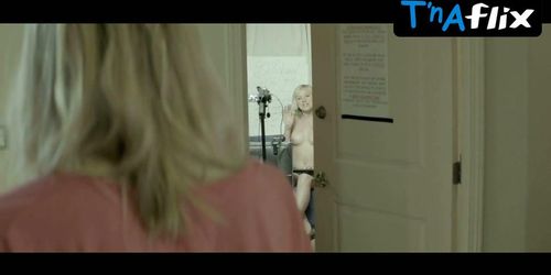 Dree Hemingway Breasts Scene  in Starlet