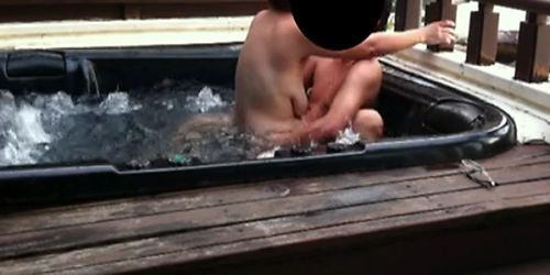 sex in jacuzzi