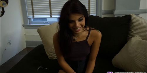 Gina Valentina got home caught by stepbro (Gina Valentino, Heavy load)