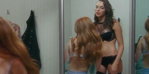 Gal Gadot - Keeping Up With The Joneses - Celeb Pussy Slip!!! Celebrity
