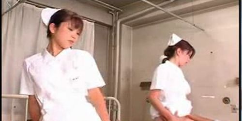 Formation et pratique des étudiantes infirmières japonaises