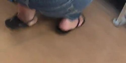 Thong Slip Store