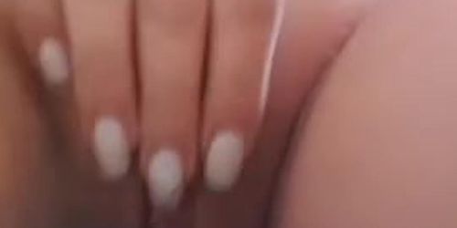 Sweet teen solo close up vagina and clitor mastrubation 