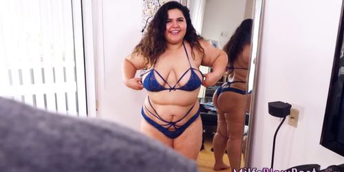 Fat milf with big tits sucks and jerks