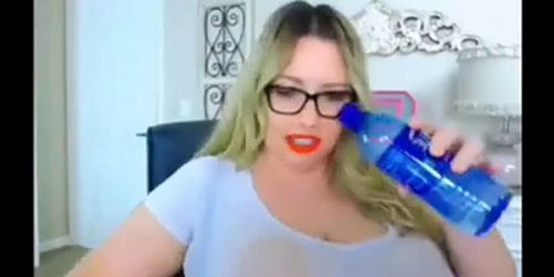 Sexy Blonde Bbw  - video 2