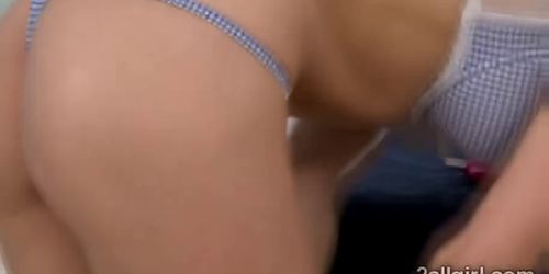 Big boobed Aryana eats beautiful redhead clients pink pussy (Aryana Augustine)