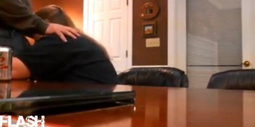 Hidden CAM - Big Girl Blows the Boss