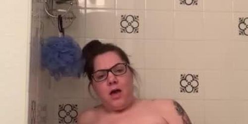 Fucking myself before a shower 