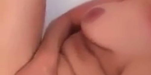 Husband Doesn’t know Wife Likes her Piss. (amateur )