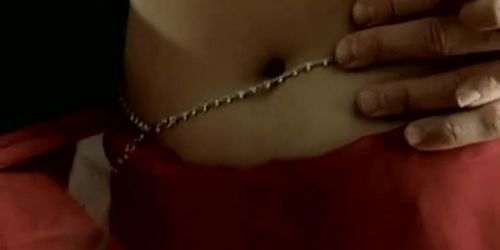 Aishwarya Rai Sexy Scene  in The Mistress Of Spices (Larissa Mendes)