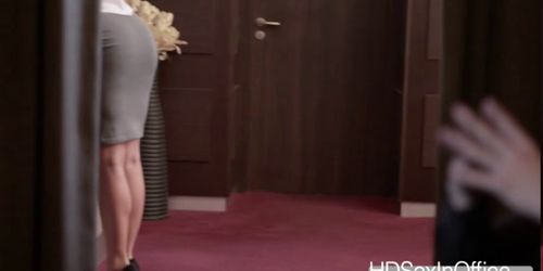 Naughty office girl Victoria Redd swallow dudes stiff cock