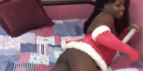 Black girlfriend in christmas outfit part5