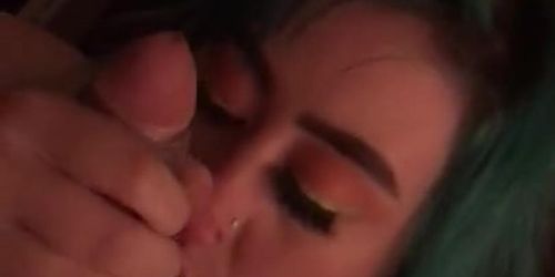 Sexy goth girl sucks me off 
