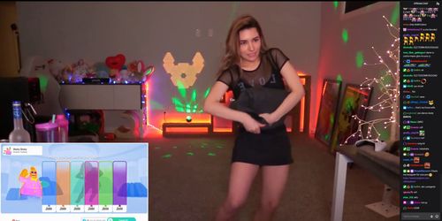 Alinity Nip Slip LMAO