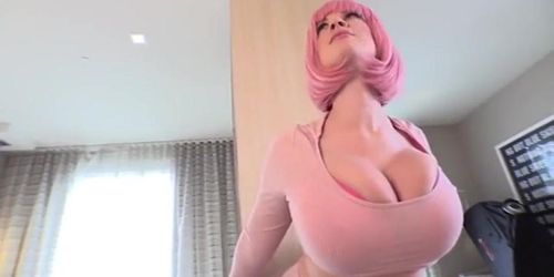 Lana Kendrick Hot In Pink