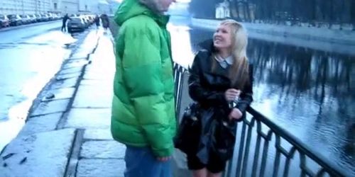 Lady wants to make out - video 41