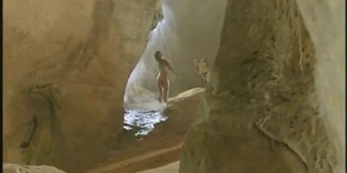 Phoebe Cates in Paradise - Part 02