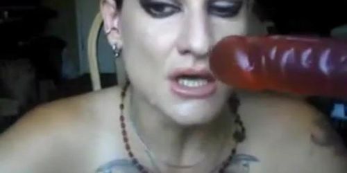 Deepthroat dildo nasty (Nestee Shy)