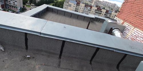 Extreme Blowjob on the roof ended in sex ( cum on face )