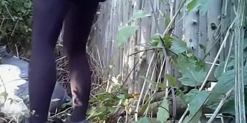 Piss hunter catches girls peeing outdoors - Tnaflix.com