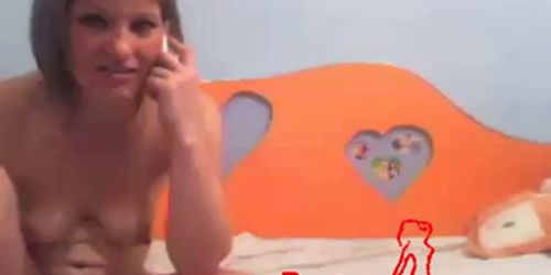 2 girls live on webcam
