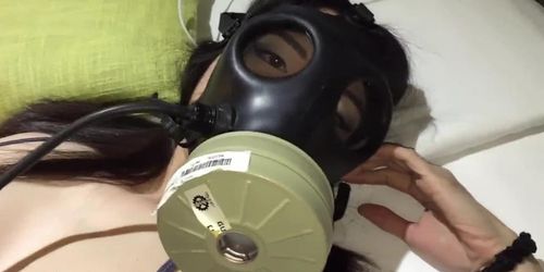 gas mask Tnaflix com 