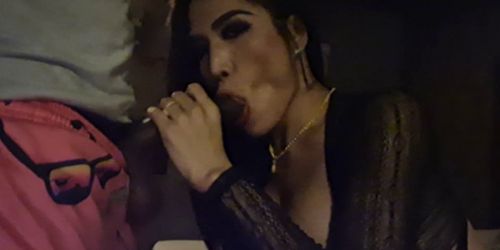 Endless Thai Deepthroat