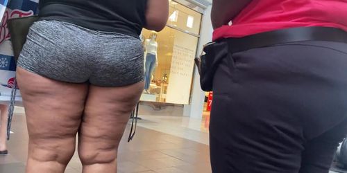 Thick Ebony PAEG in grey spandex shorts  Candid 4k