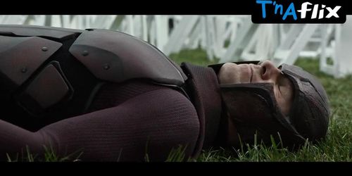 Jennifer Lawrence Sexy Scene  in X-Men: Days Of Future Past