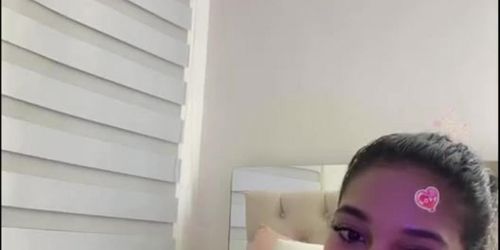 Columbian Model With Perfect Body Teasing on Bigo Live!