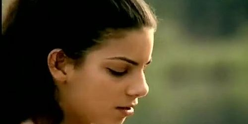 Lilli Hollunder Bikini Scene  in Verbotene Liebe