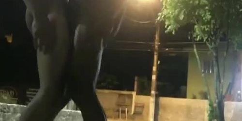 Naked in the middle of the street (Full Vídeo Onlyfans)